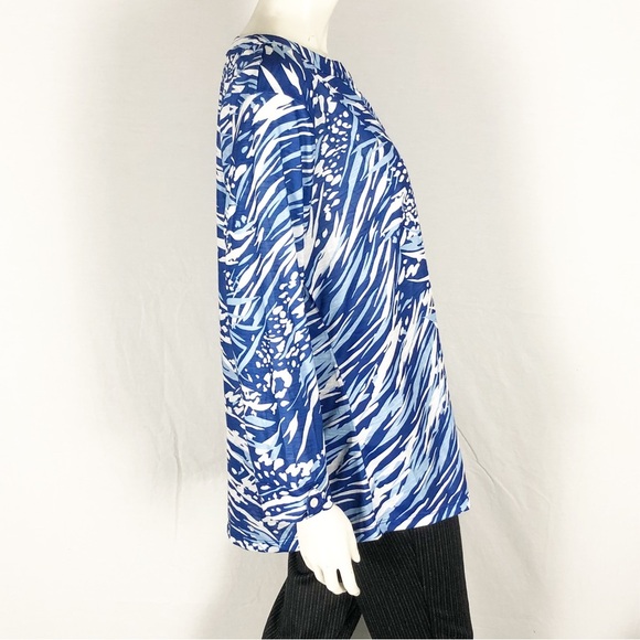 ๐Papa Vancouver Abstract Blouse NWT | Blue and White | Size XL๐ - Picture 6 of 15
